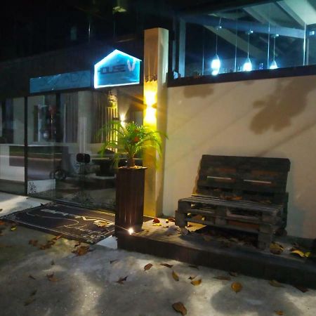 Pousada Bravo House Balneário Camboriú 외부 사진